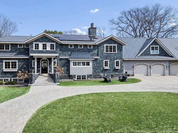 4929 E Sunnyslope Road , Edina, MN 55424