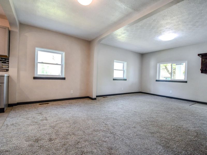 19 University Road, Medway, OH 45341 Photo 8