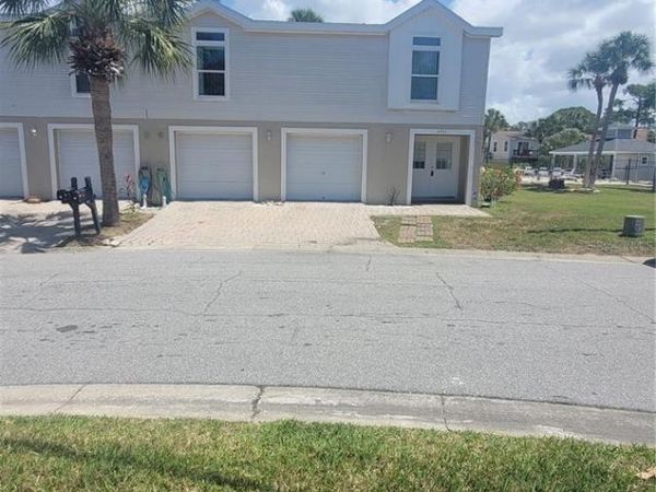 4927 MARINA PALMS DRIVE , PORT RICHEY, FL 34668