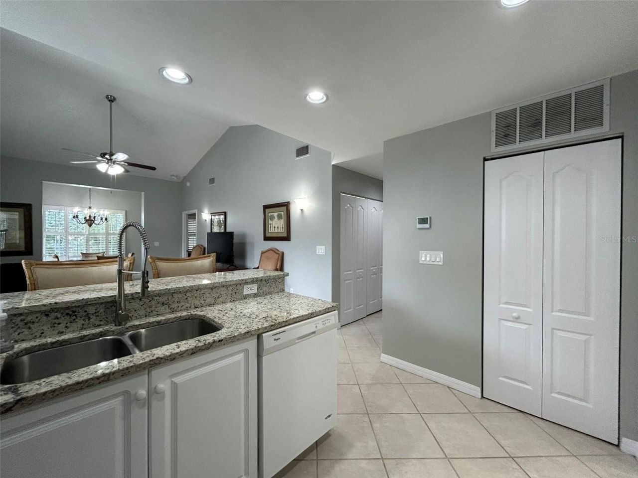 3706 54th Drive W, Unit 204, Bradenton, FL 34210 Photo