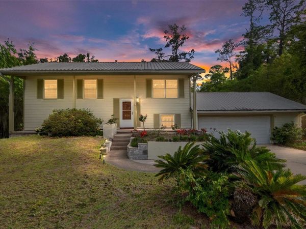 505 NW 37TH PLACE , GAINESVILLE, FL 32609