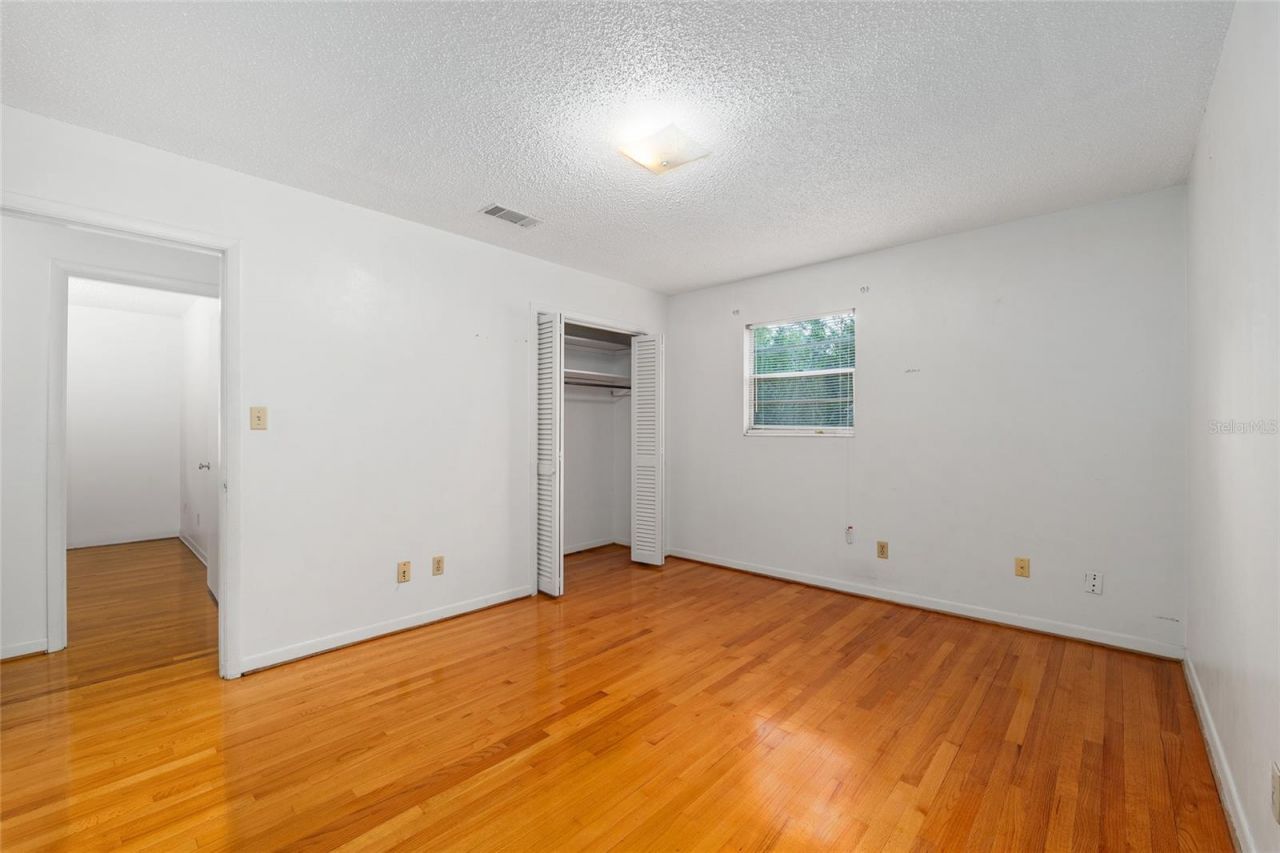 505 NW 37th Place , Gainesville, FL 32609 Photo