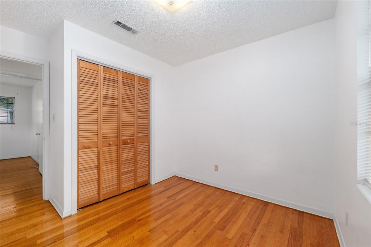 505 NW 37th Place , Gainesville, FL 32609 Photo