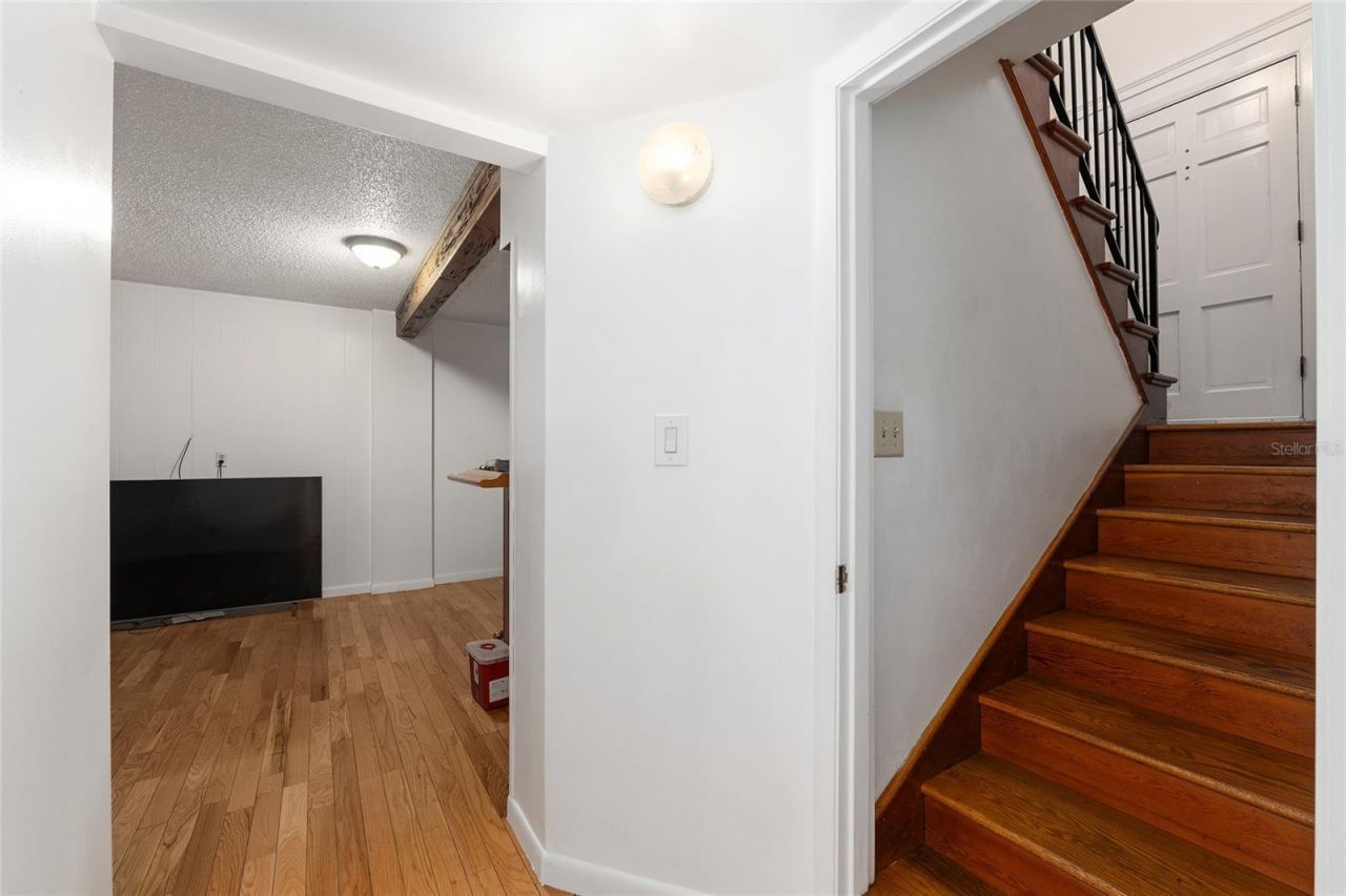 505 NW 37th Place , Gainesville, FL 32609 Photo