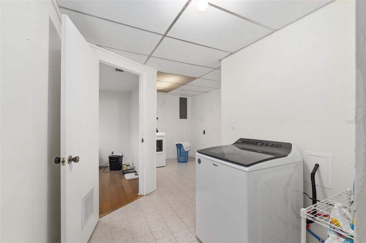 505 NW 37th Place , Gainesville, FL 32609 Photo