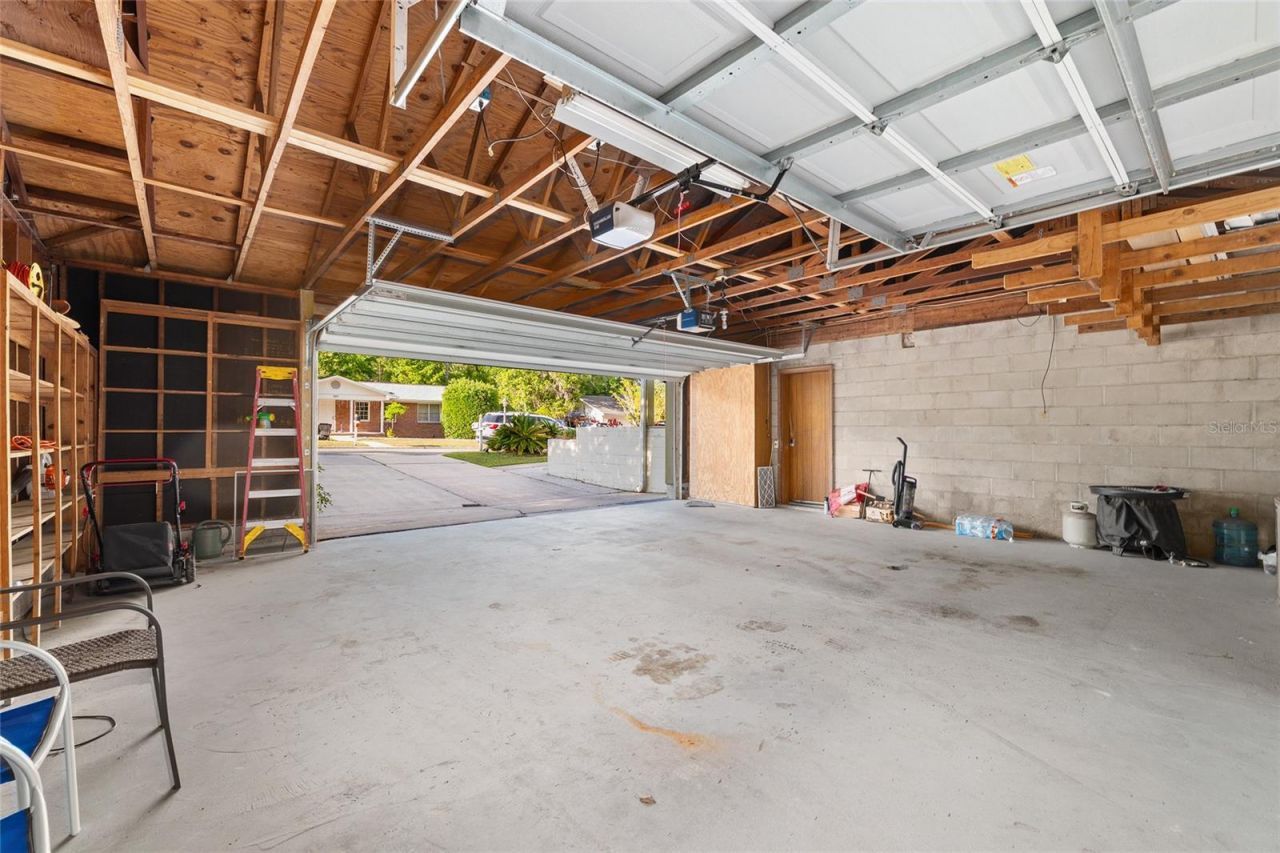 505 NW 37th Place , Gainesville, FL 32609 Photo