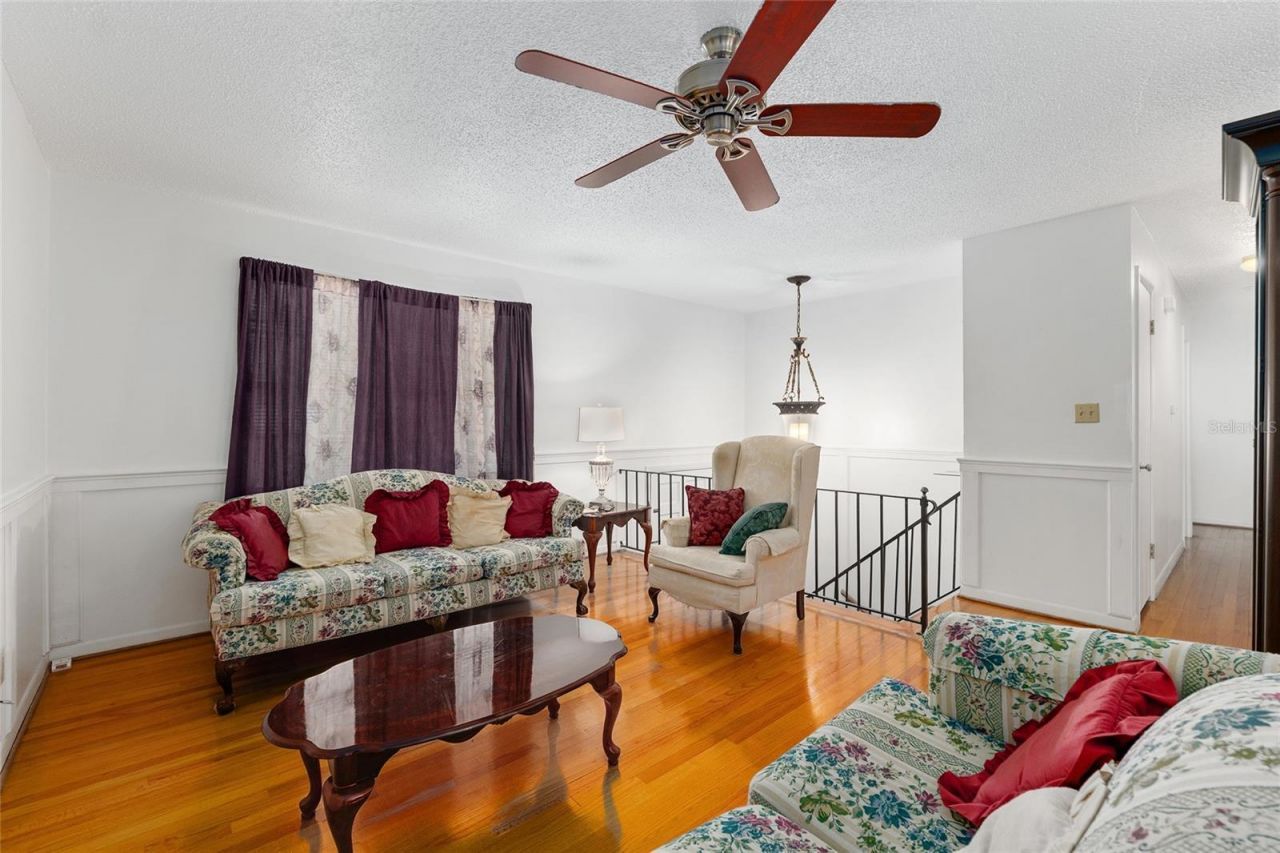 505 NW 37th Place , Gainesville, FL 32609 Photo