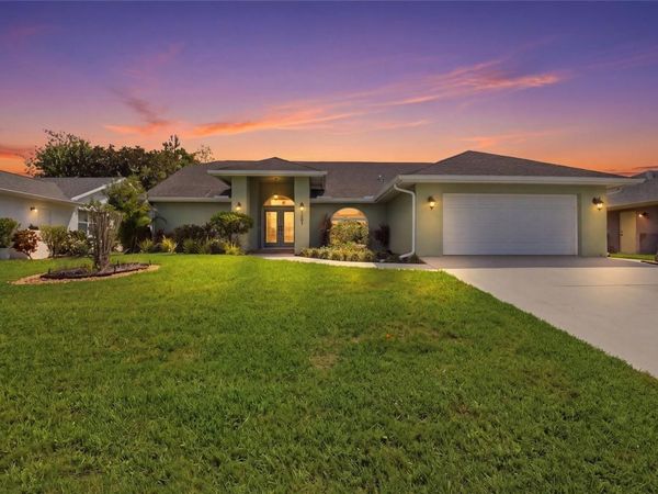 5207 86TH STREET COURT W, BRADENTON, FL 34210