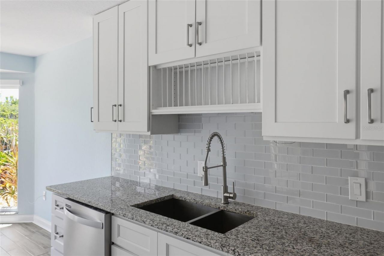 5207 86th Street Court W, Bradenton, FL 34210 Photo