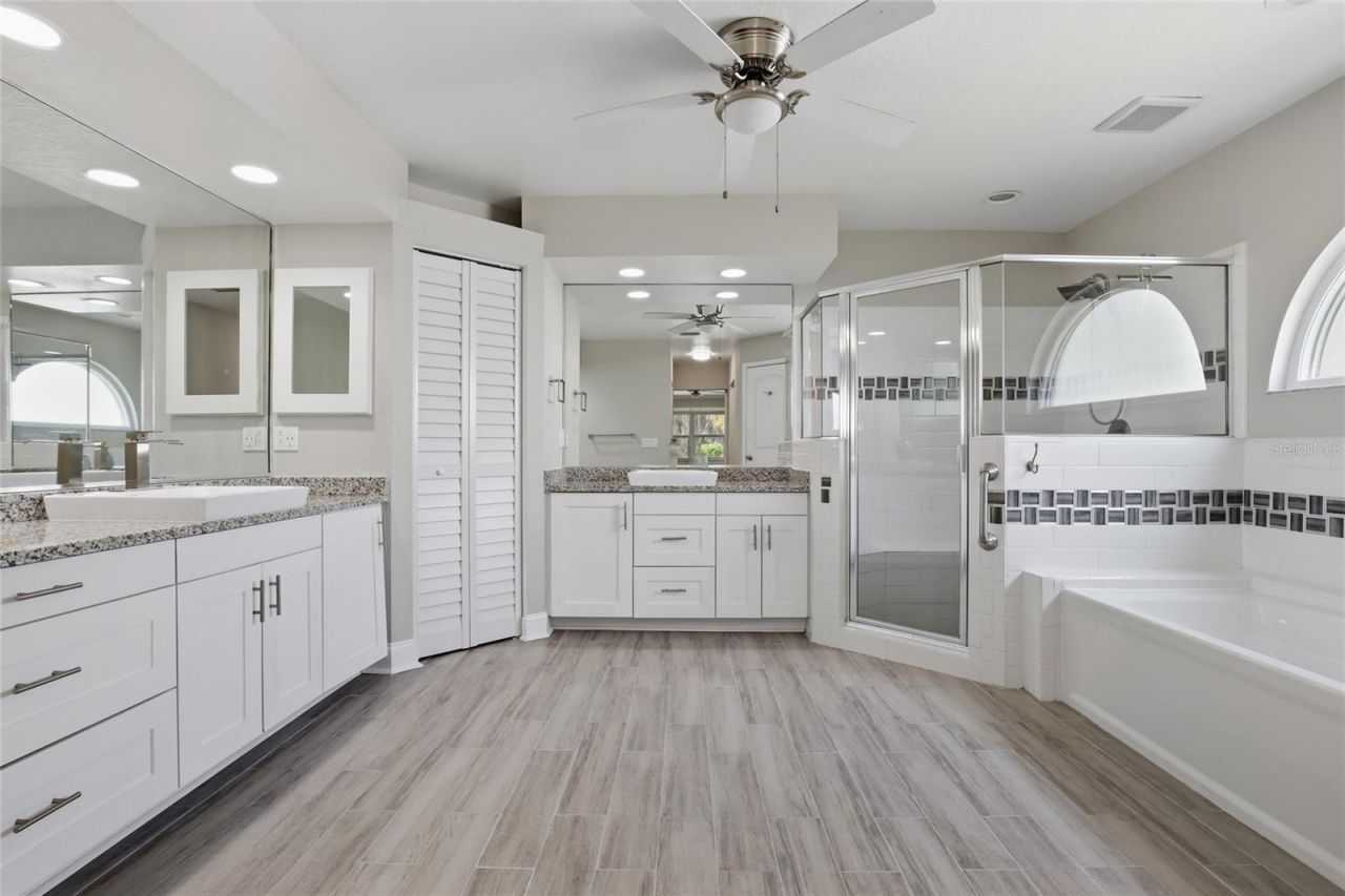 5207 86th Street Court W, Bradenton, FL 34210 Photo