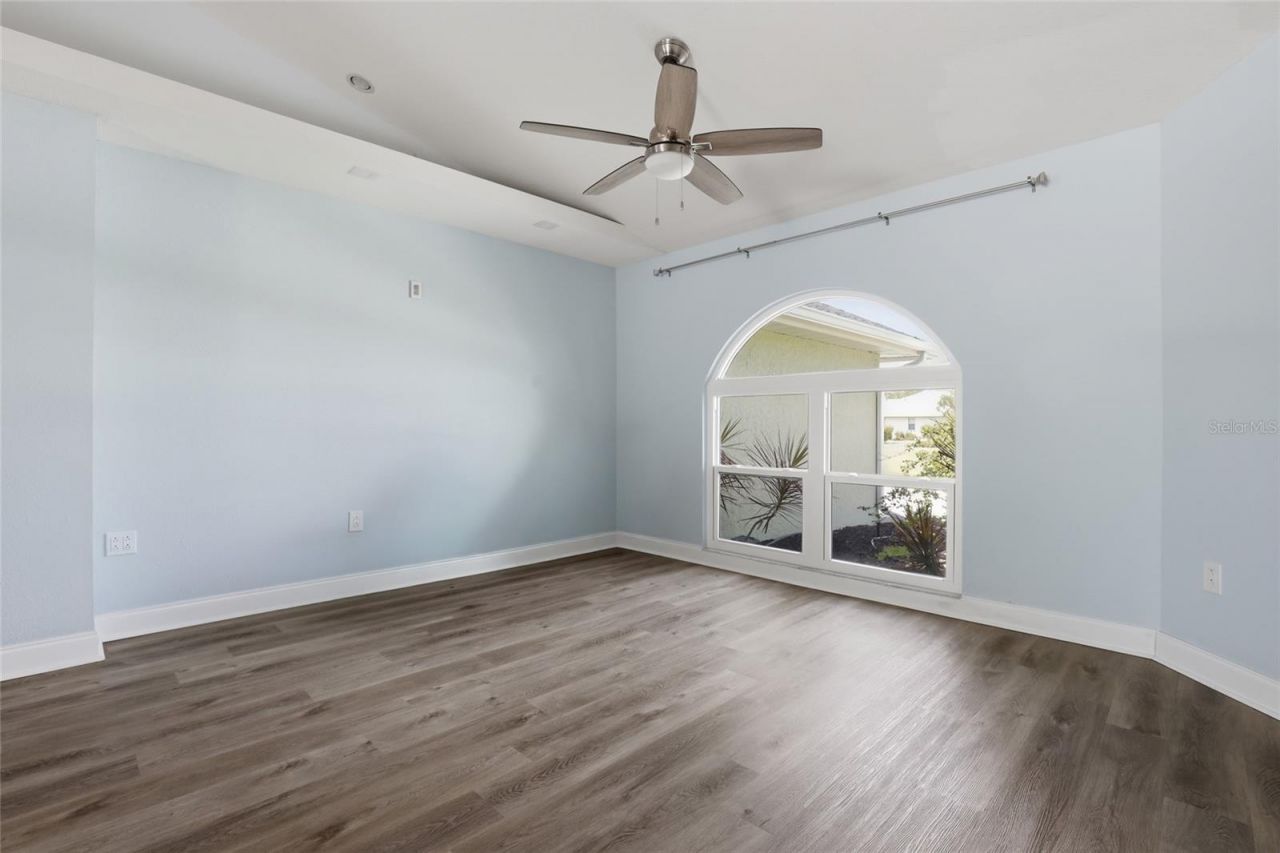 5207 86th Street Court W, Bradenton, FL 34210 Photo