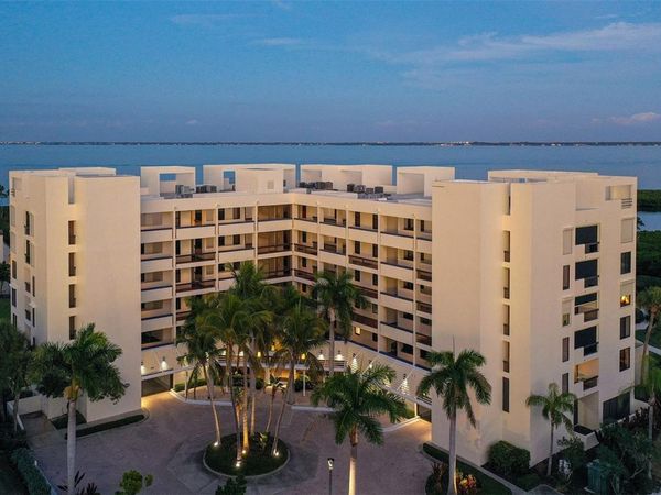 1932 HARBOURSIDE DRIVE, Unit 242, LONGBOAT KEY, FL 34228