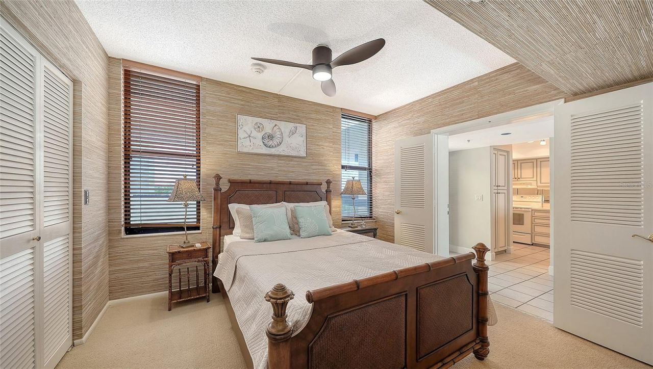 1932 Harbourside Drive, Unit 242, Longboat Key, FL 34228 Photo