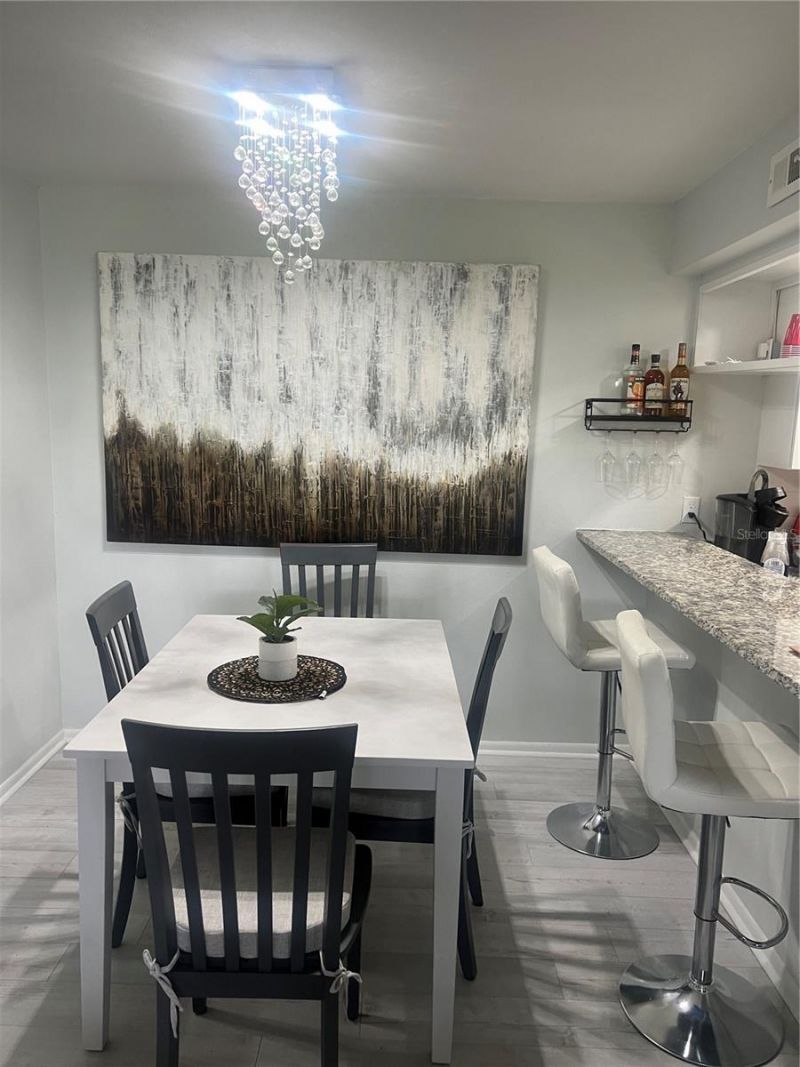 3215 Beneva Road, Unit 204, Sarasota, FL 34232 Photo