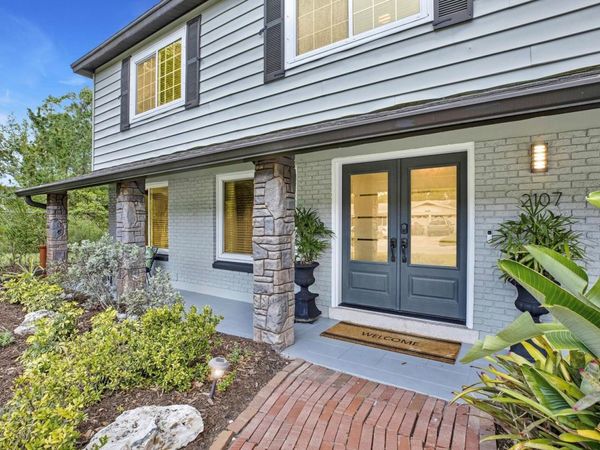 2107 W KYRA DRIVE, TAMPA, FL 33612