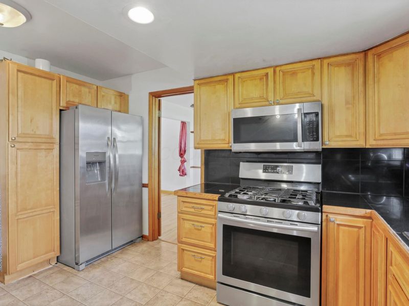 1444 Ironwood Drive, Columbus, OH 43229 Photo 14