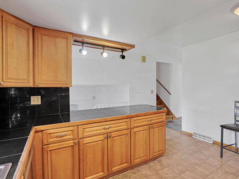 1444 Ironwood Drive, Columbus, OH 43229 Photo 16