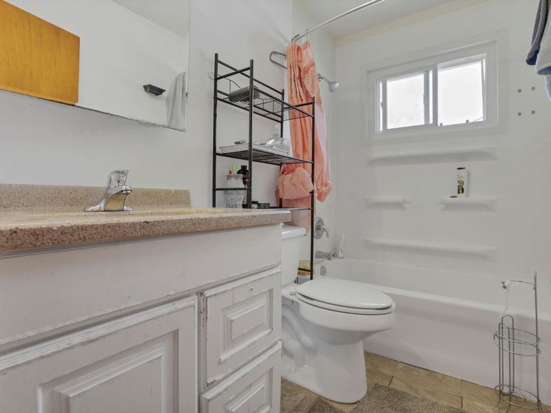 1444 Ironwood Drive, Columbus, OH 43229 Photo 22