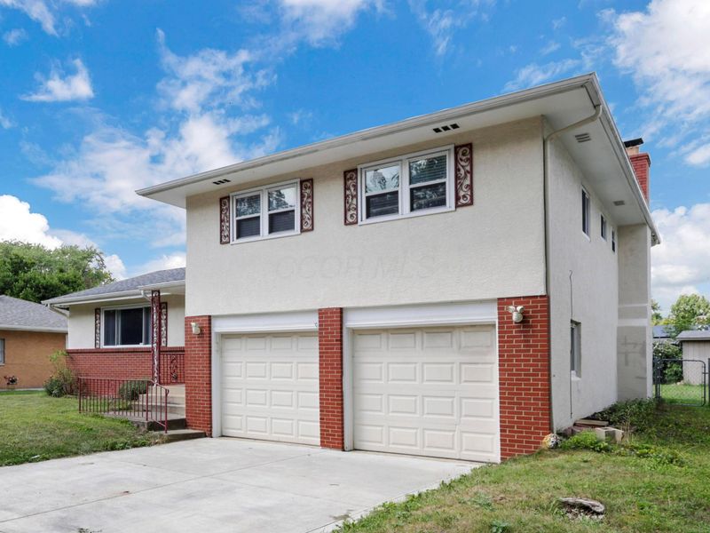 1444 Ironwood Drive, Columbus, OH 43229 Photo 4