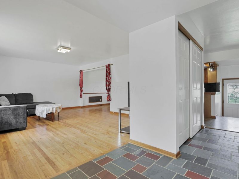 1444 Ironwood Drive, Columbus, OH 43229 Photo 7