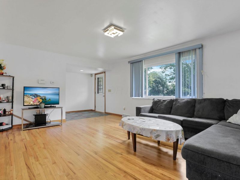 1444 Ironwood Drive, Columbus, OH 43229 Photo 8