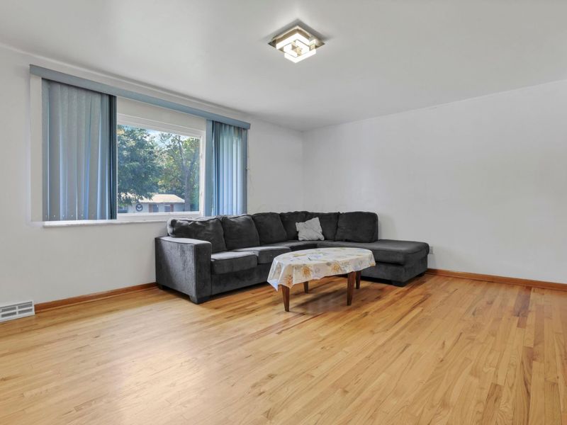 1444 Ironwood Drive, Columbus, OH 43229 Photo 9