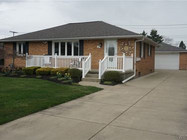 87 Greenhill, Buffalo, NY 14224