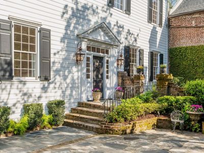 19 Water Street, Charleston, SC 29401