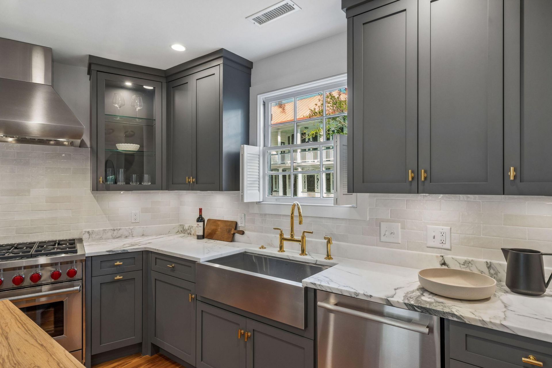 19 Water Street Photo 13