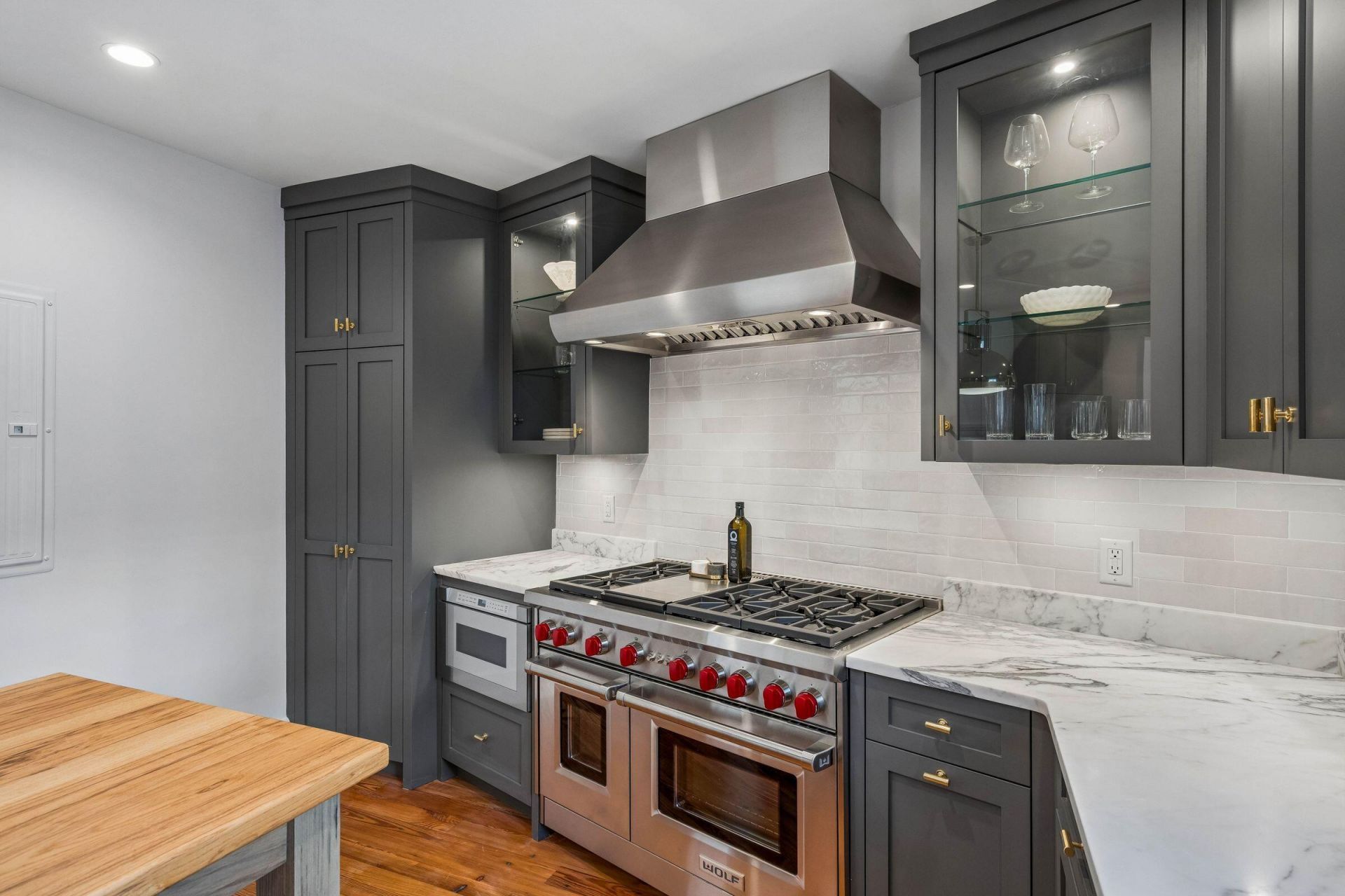 19 Water Street Photo 14