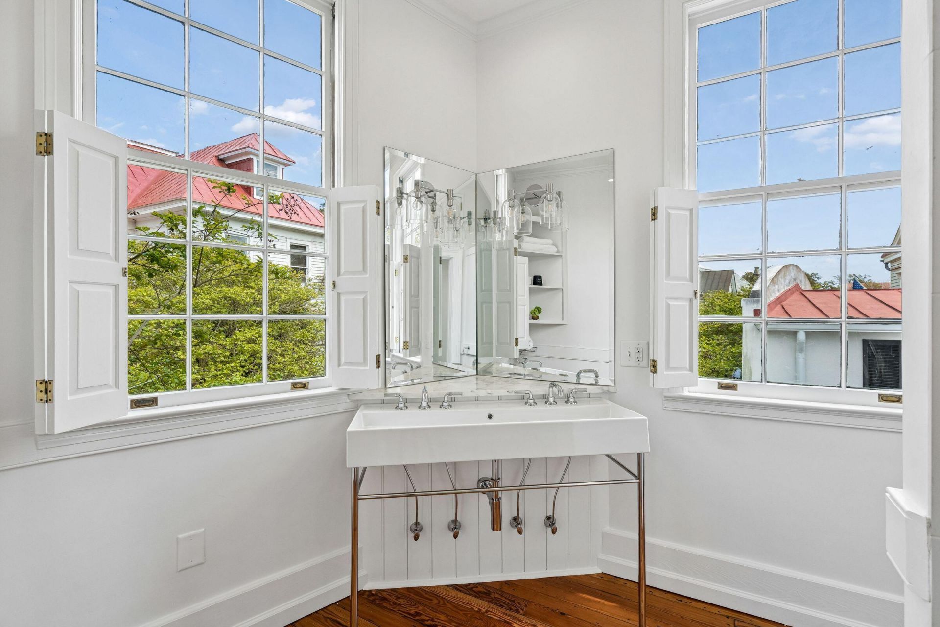 19 Water Street Photo 30