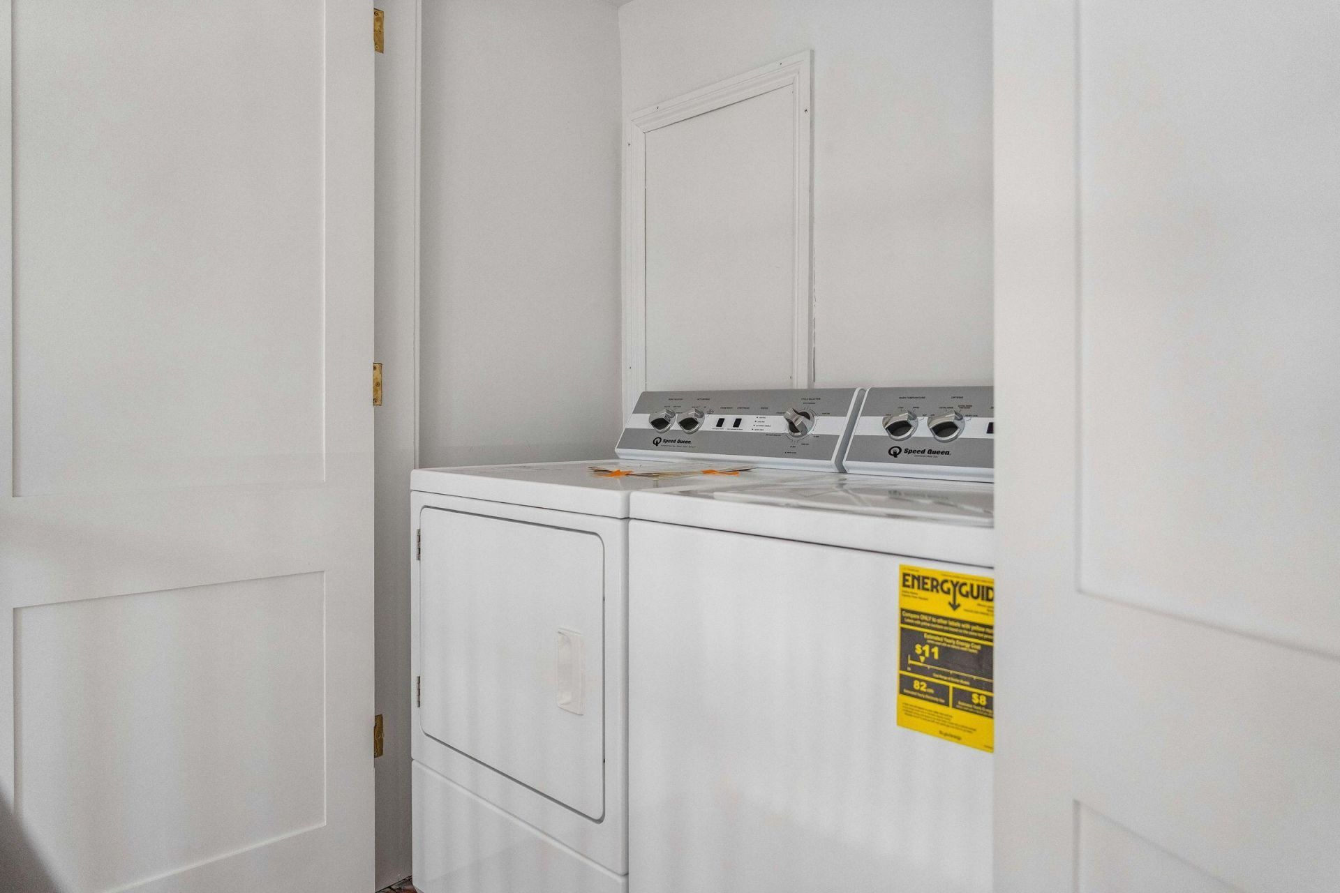 19 Water Street Photo 43