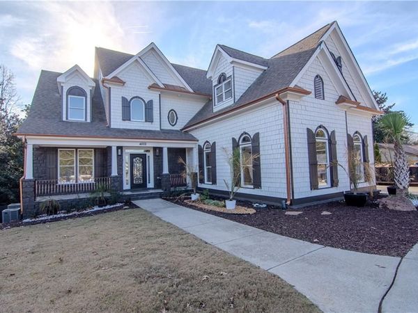 4822 Chamblee Dunwoody Road, Atlanta, GA 30338