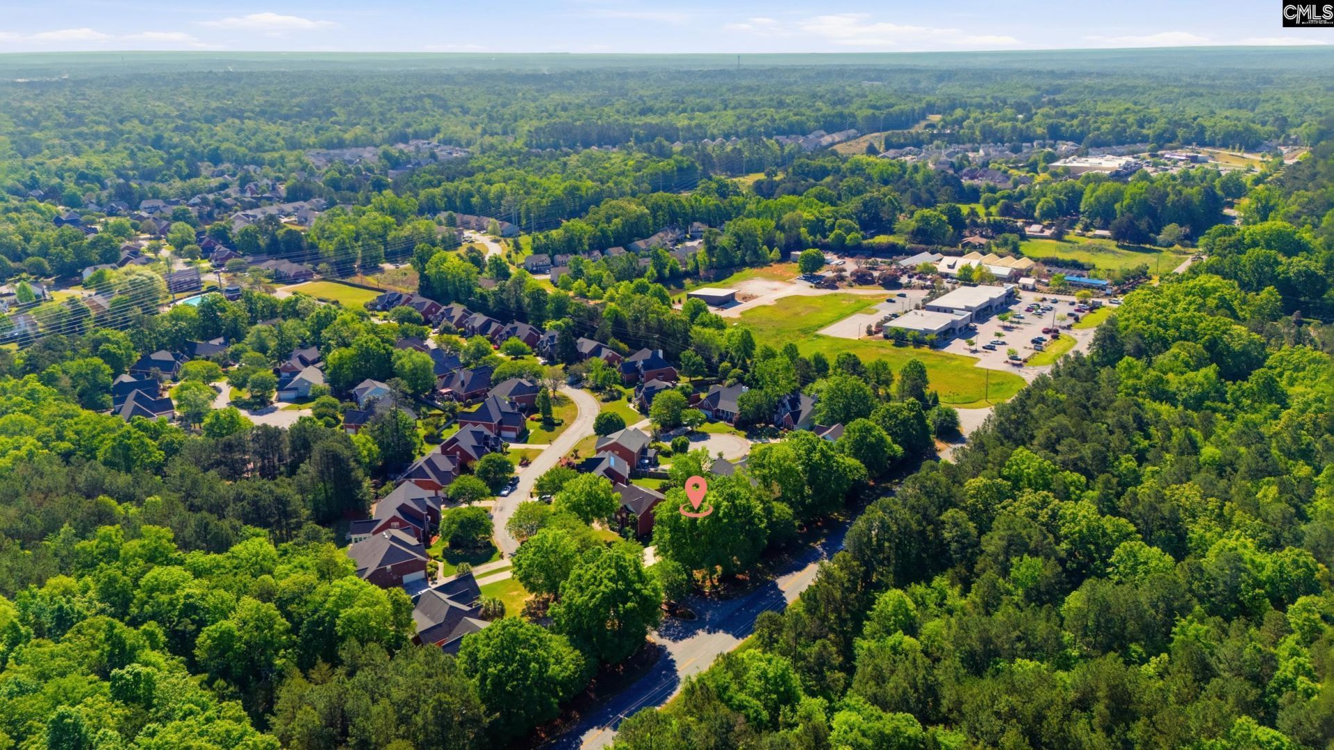 100 Leamington Way  Photo 47