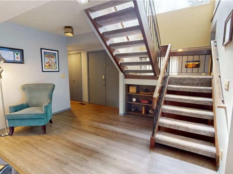 1939 Pine Drive, Kent, OH 44240 Photo 3