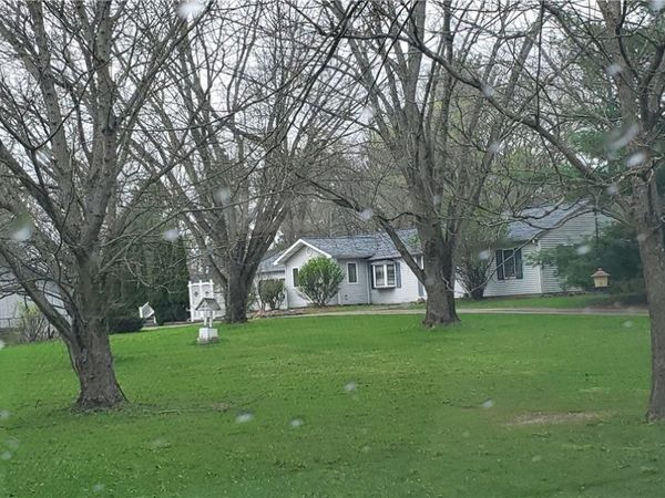 2252 N Medina Line Road, Akron, OH 44333