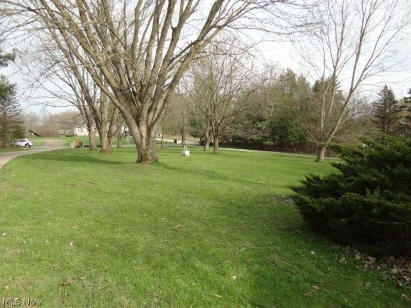 2252 N Medina Line Road, Akron, OH 44333 Photo 13