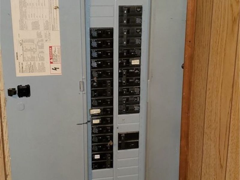 2252 N Medina Line Road, Akron, OH 44333 Photo 27