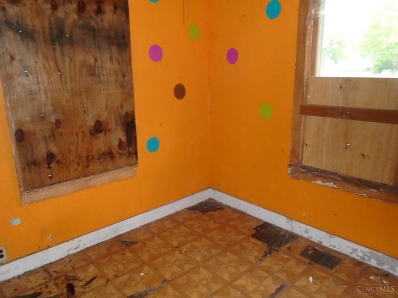 704 Broadway Street, Manchester, OH 45144 Photo 10