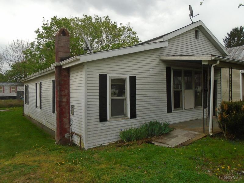 704 Broadway Street, Manchester, OH 45144 Photo 2