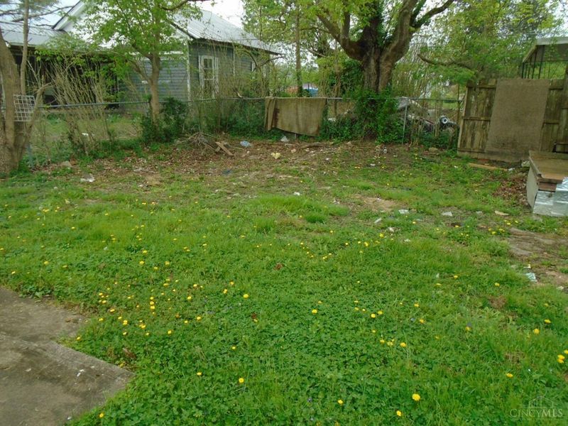 704 Broadway Street, Manchester, OH 45144 Photo 5