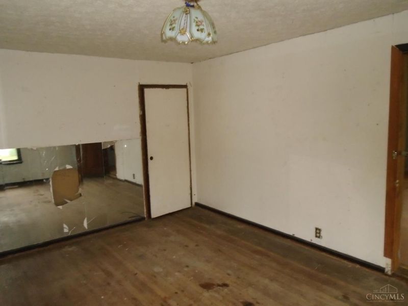 704 Broadway Street, Manchester, OH 45144 Photo 8