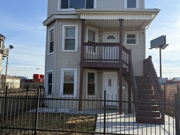5113 W Lexington Street , Chicago, IL 60644
