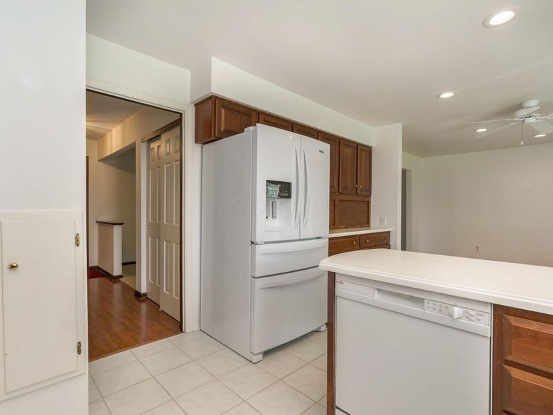 988 Danvers Avenue , Westerville, OH 43081 Photo 18