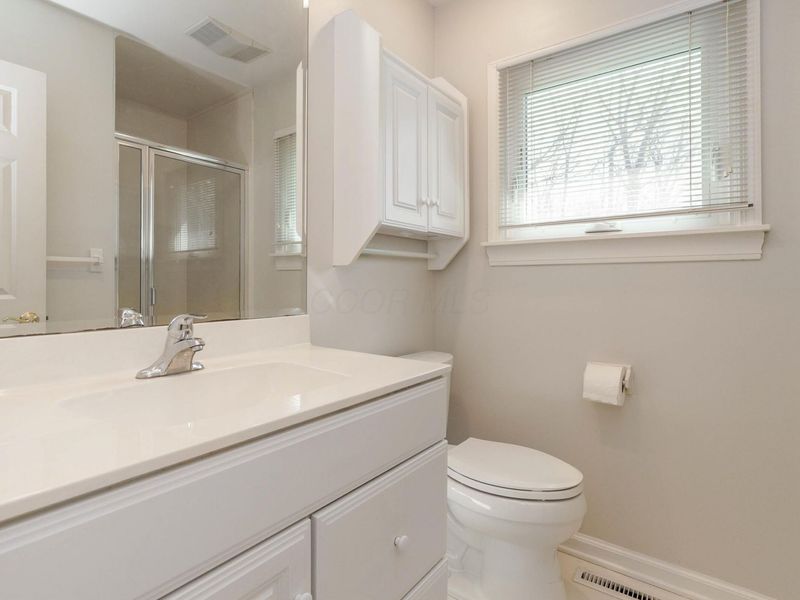 988 Danvers Avenue , Westerville, OH 43081 Photo 33