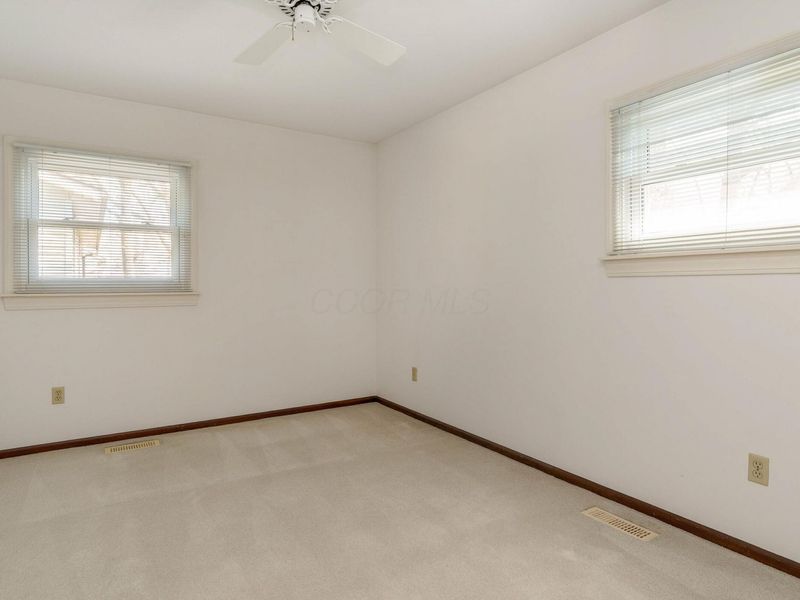 988 Danvers Avenue , Westerville, OH 43081 Photo 39