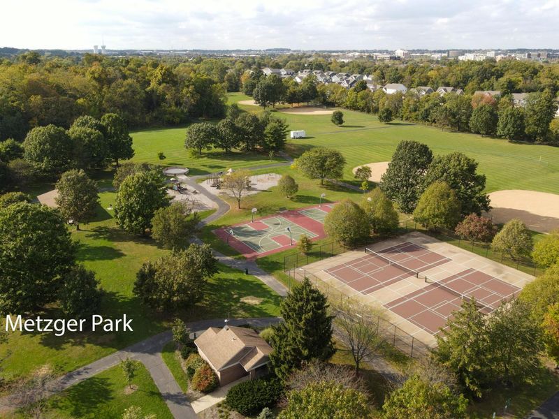 988 Danvers Avenue , Westerville, OH 43081 Photo 53