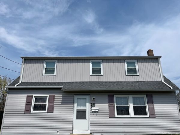 Wyandanch, NY 11798