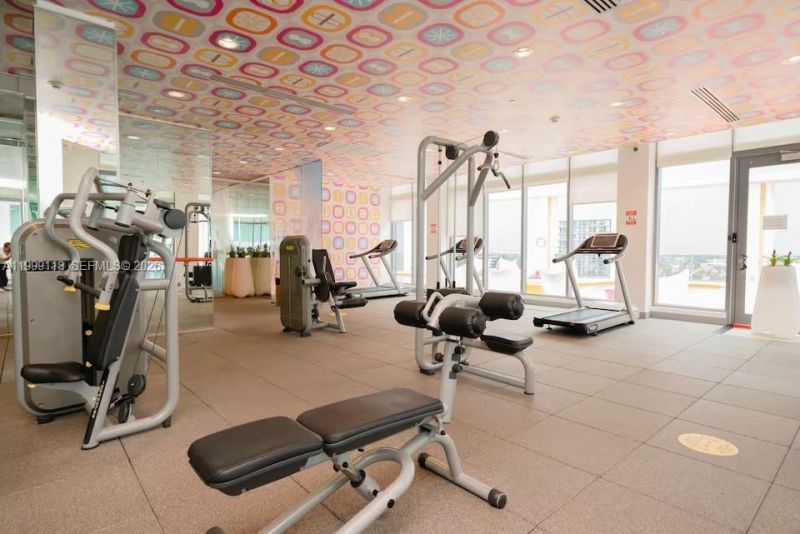 31 SE 6th St, Unit 301, Miami, FL 33131 Photo