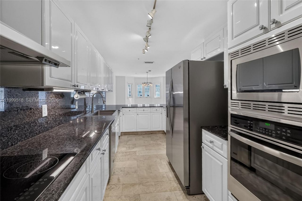 1413 Sunset Harbour Dr, Unit 209, Miami Beach, FL 33139 Photo